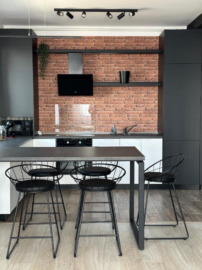 Ferienwohnung Koa - Urban Penthouse Brașov Exterior foto